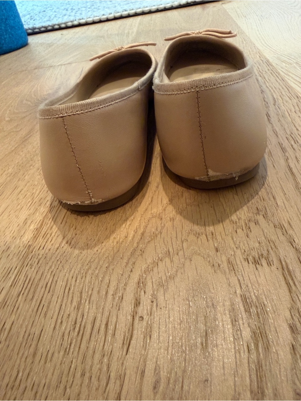 Coach Nude/Taupe Leather Bow Ballet Flats - Picture 4 of 4